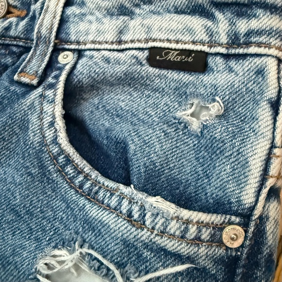 Mavi distressed jeans, “Barcelona”, high rise, wide leg. Great condition! - Picture 3 of 7